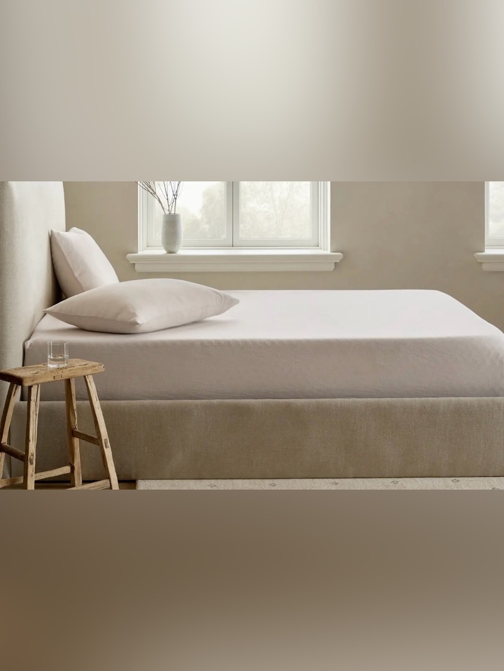 NWOT Quince European Linen Fitted Sheet ONLY, Queen (Sand)
